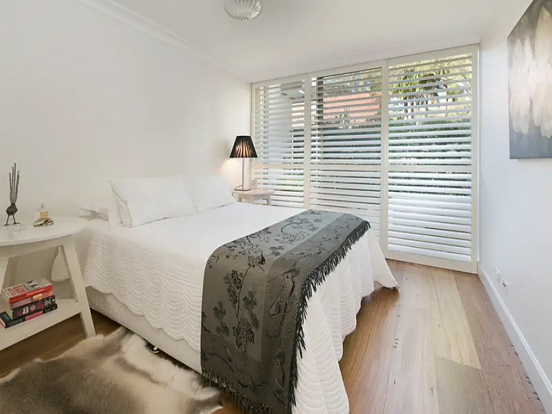 25/400 Glenmore Road, Paddington Sold by Bradfield Badgerfox - image 1