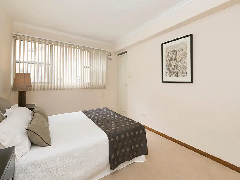 3/105A Darling Point Road, Darling Point Sold by Bradfield Badgerfox - image 1